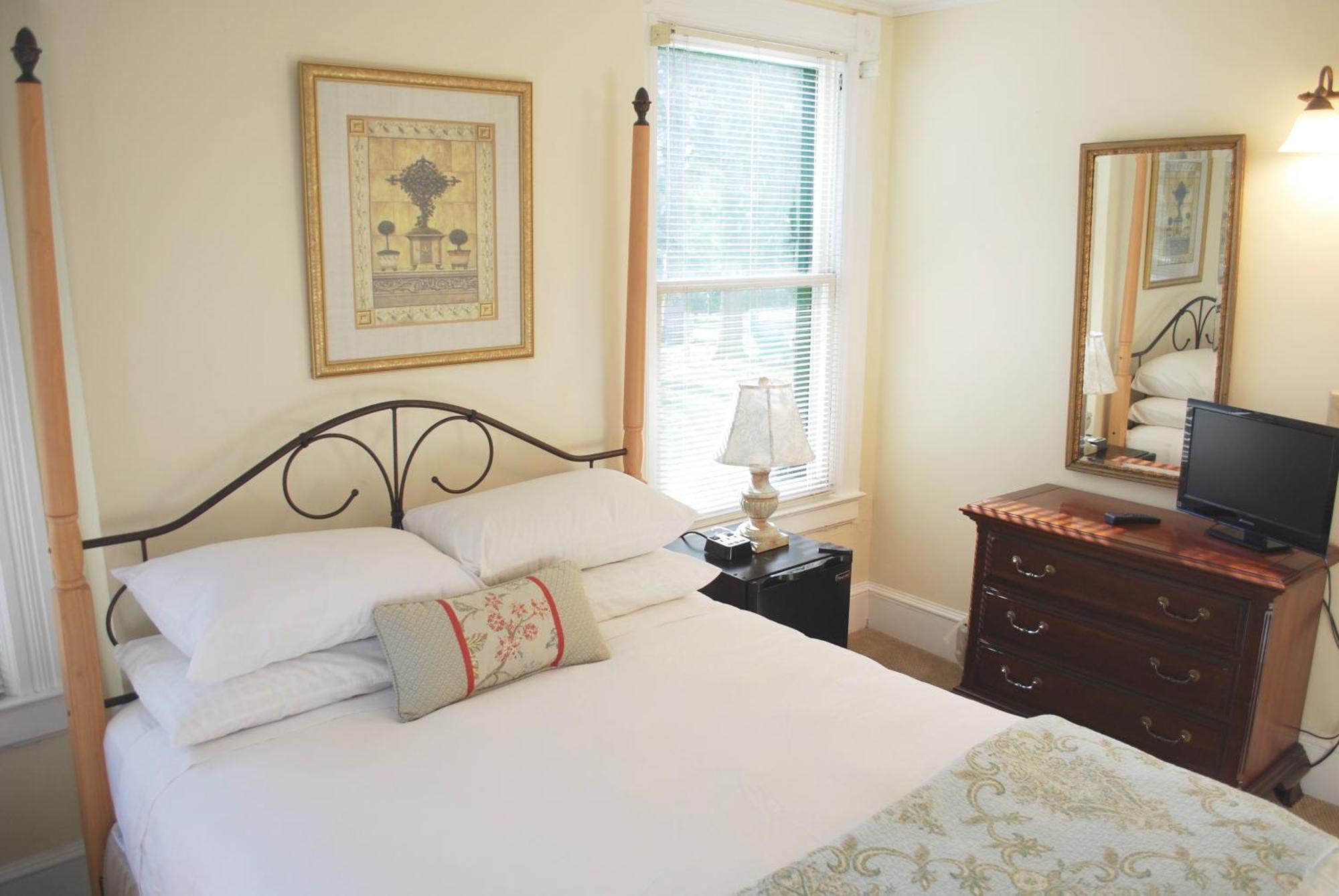 Anne'S Washington Inn (Adults Only) Saratoga Springs Oda fotoğraf